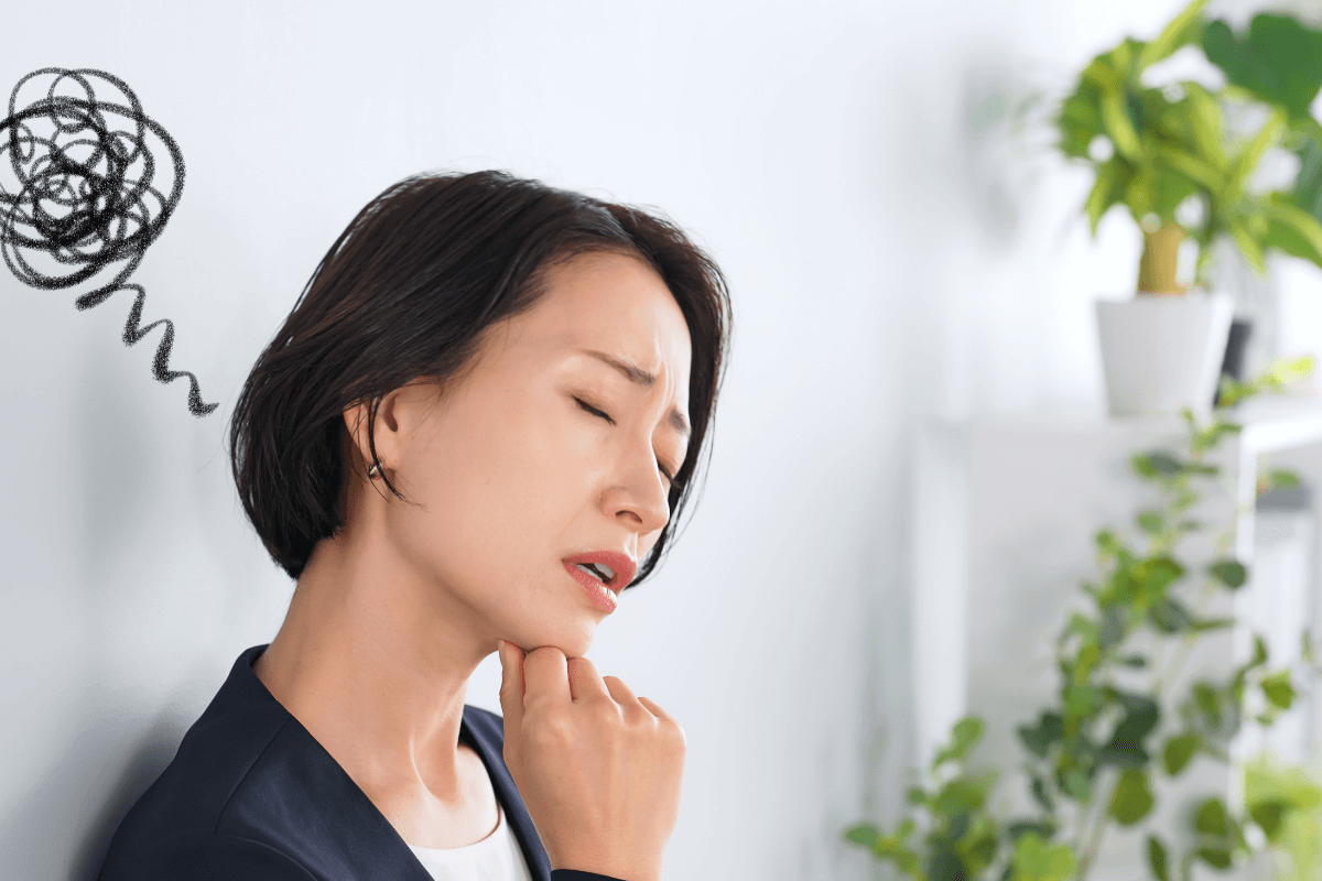 汗が止まらない…それって夏のせい？更年期のホットフラッシュかも